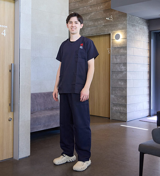 獣医師 関 英守